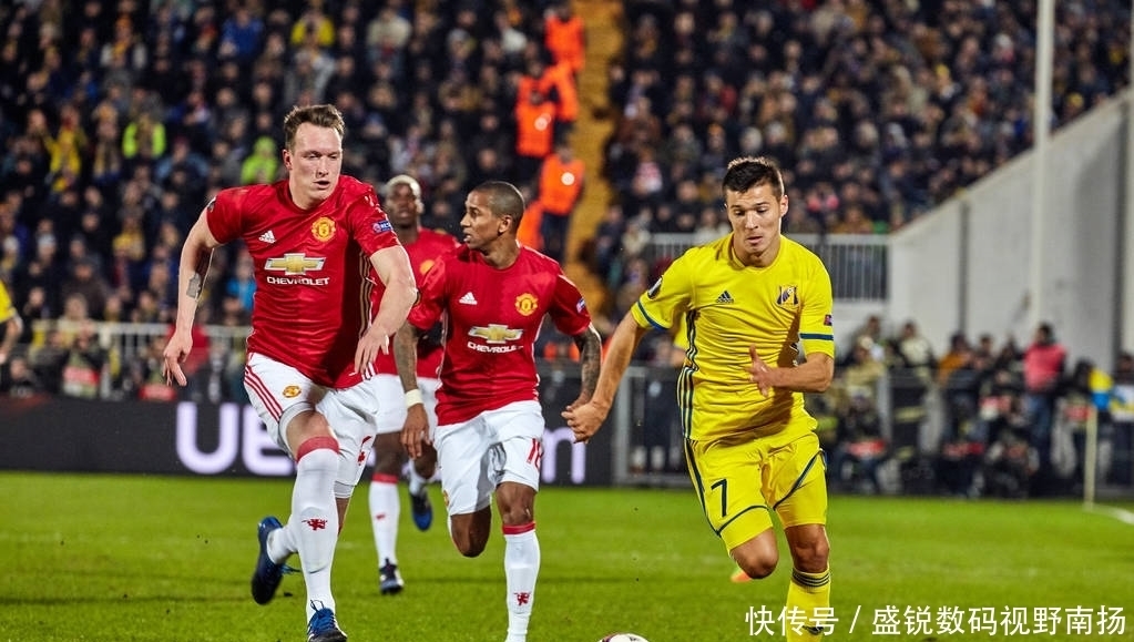 季面临多线 季面临多线