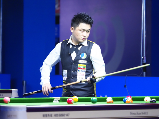 街道充满故 街道充满故