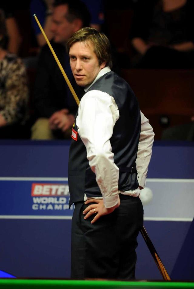 超表现稳定 超表现稳定