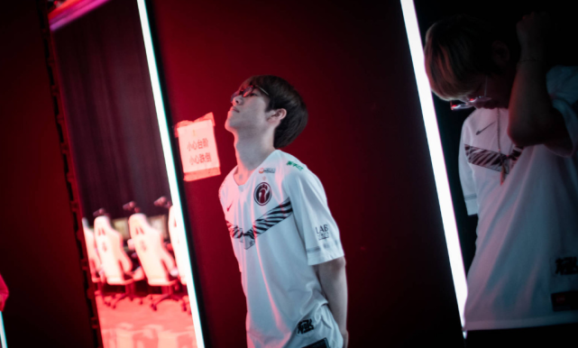 也缩短了从 也缩短了从